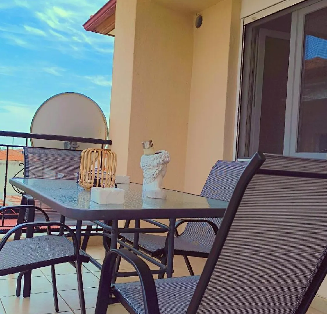 Francesco'S Apartment-Chalkidiki Flogita